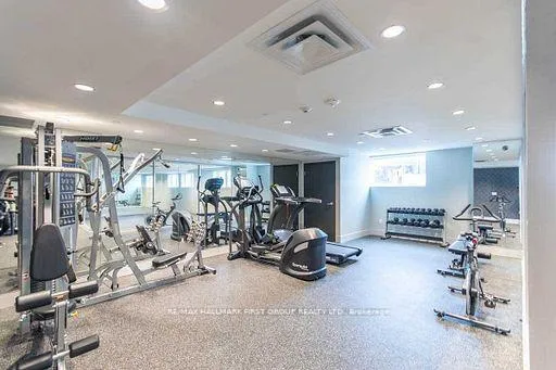 Photo 22 of Unit 411, 16 Markle Crescent, Hamilton, Ancaster — HOMEH