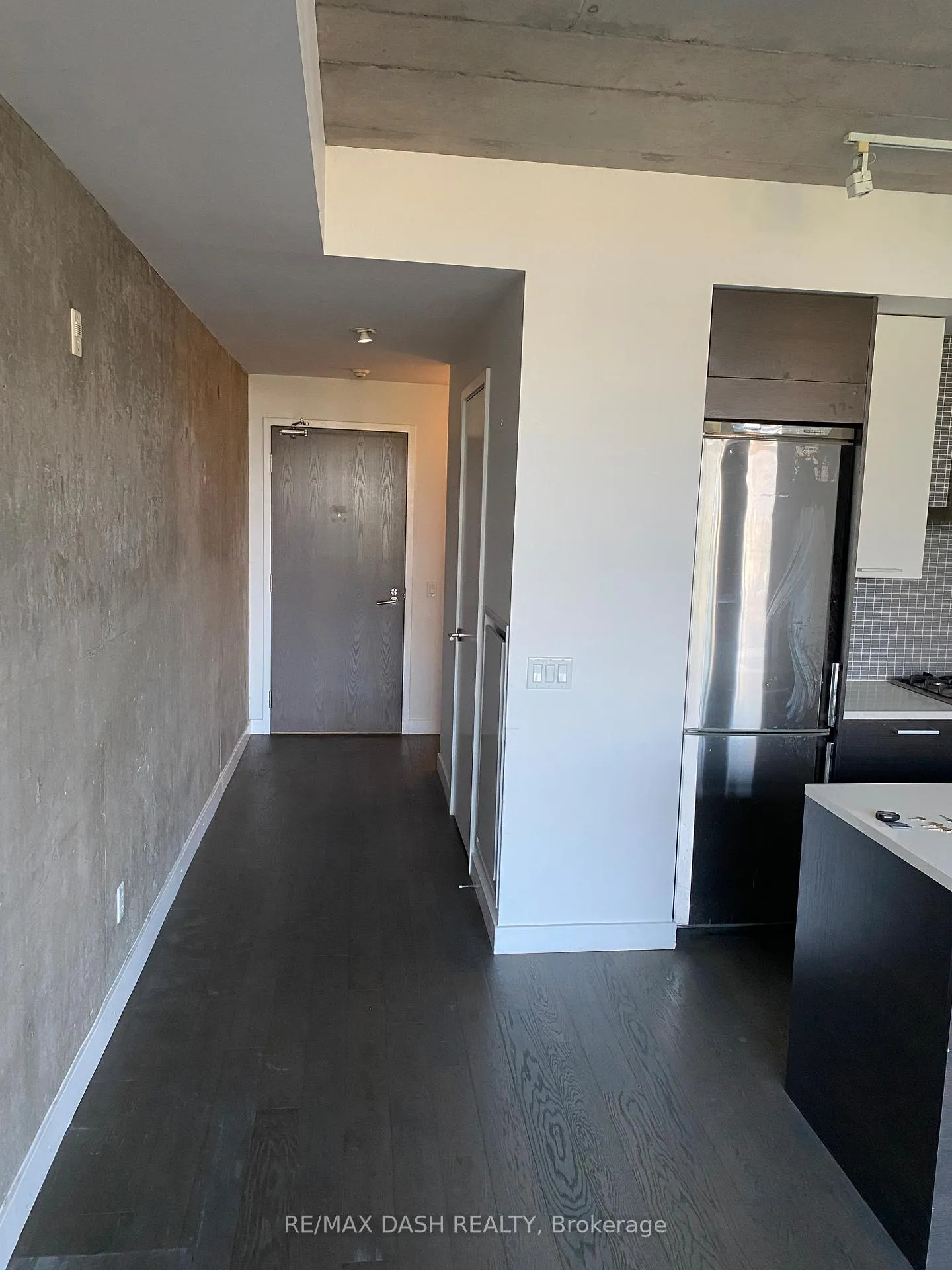 Photo 2 of Unit 701, 90 Broadview Avenue, Toronto, South Riverdale — HOMEH