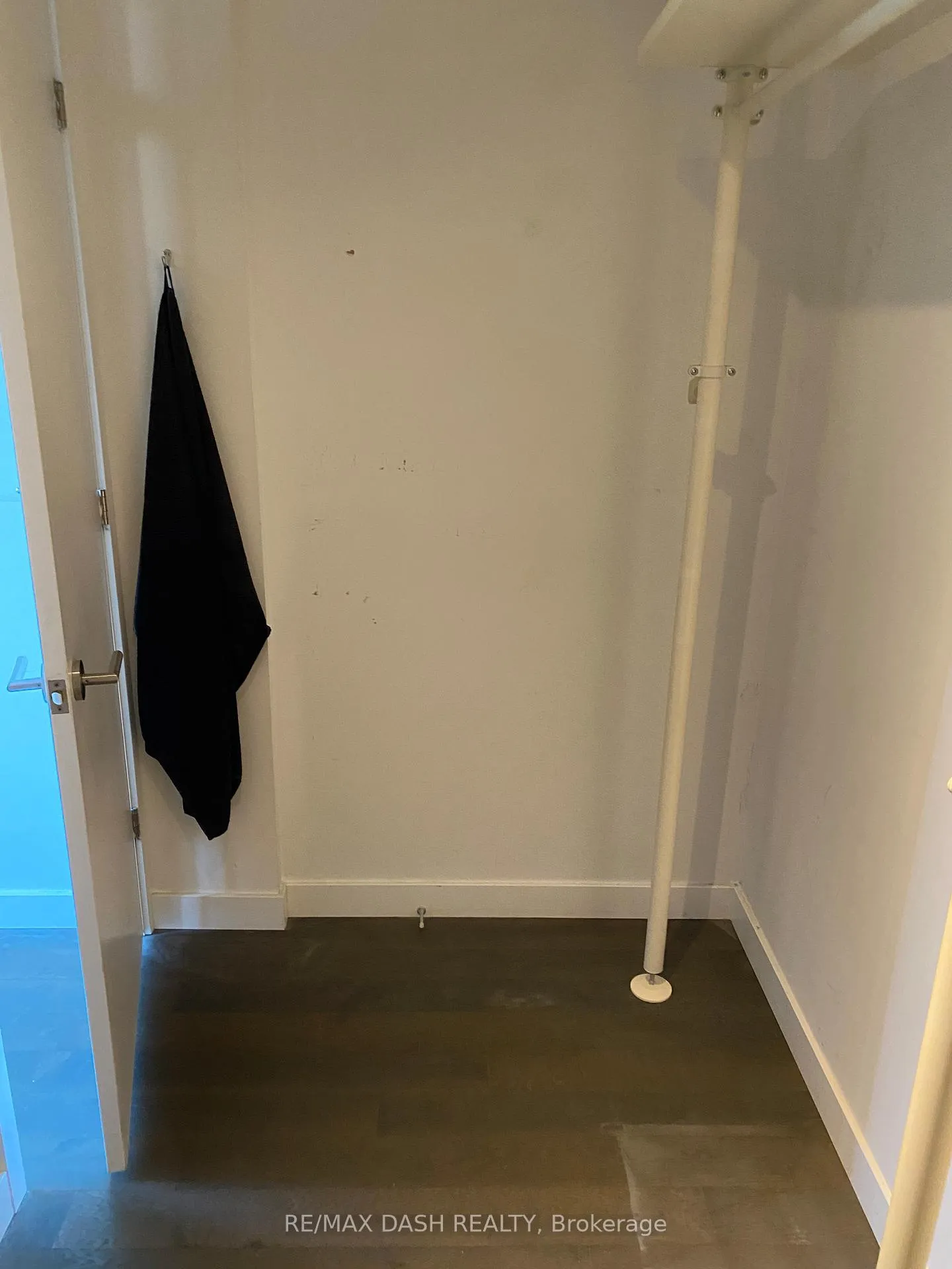 Photo 8 of Unit 701, 90 Broadview Avenue, Toronto, South Riverdale — HOMEH