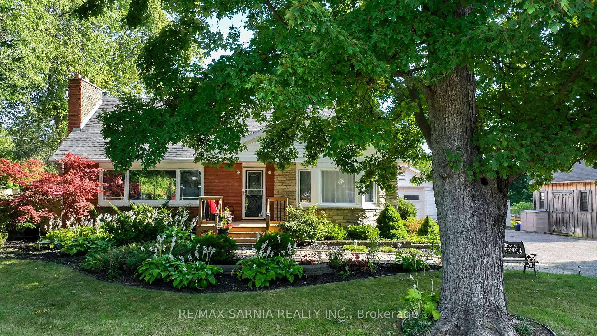 Front of 3488 Egremont Road