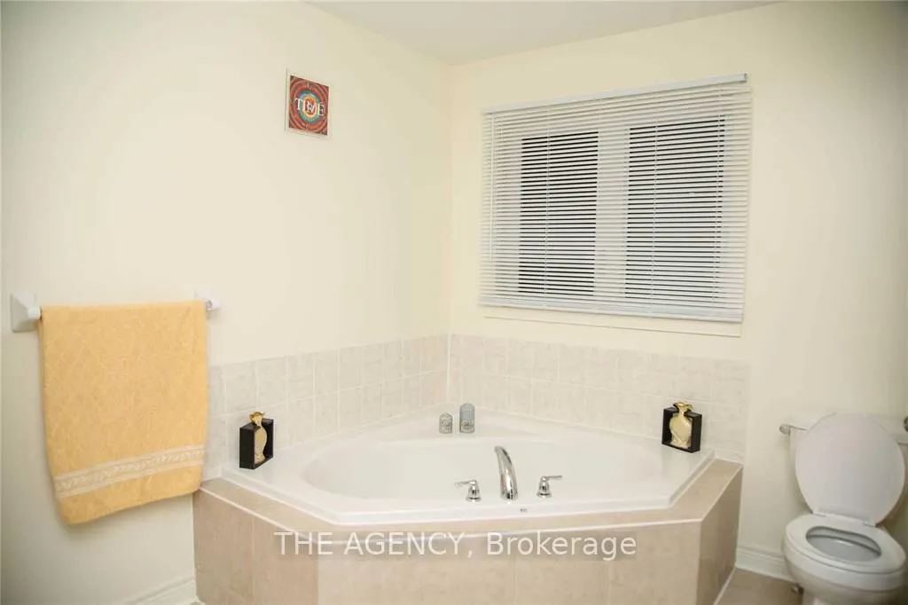 Photo 15 of 647 Mockridge Terrace S, Milton, Harrison — HOMEH