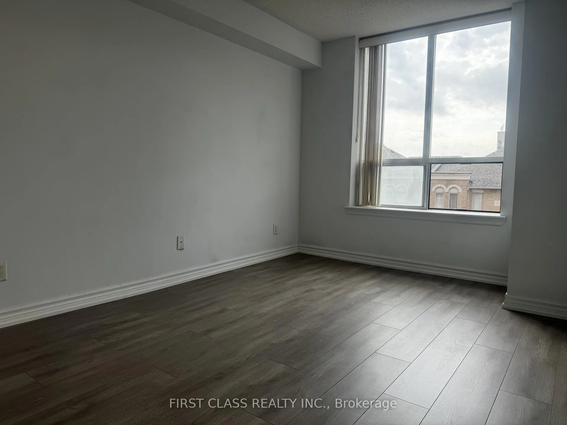 Photo 6 of Unit 505, 51 Times Avenue, Markham, Commerce Valley — HOMEH