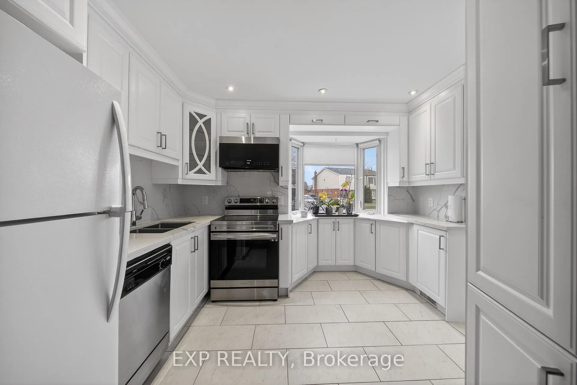 Photo 7 of 57 Tindale Road, Brampton, Madoc — HOMEH