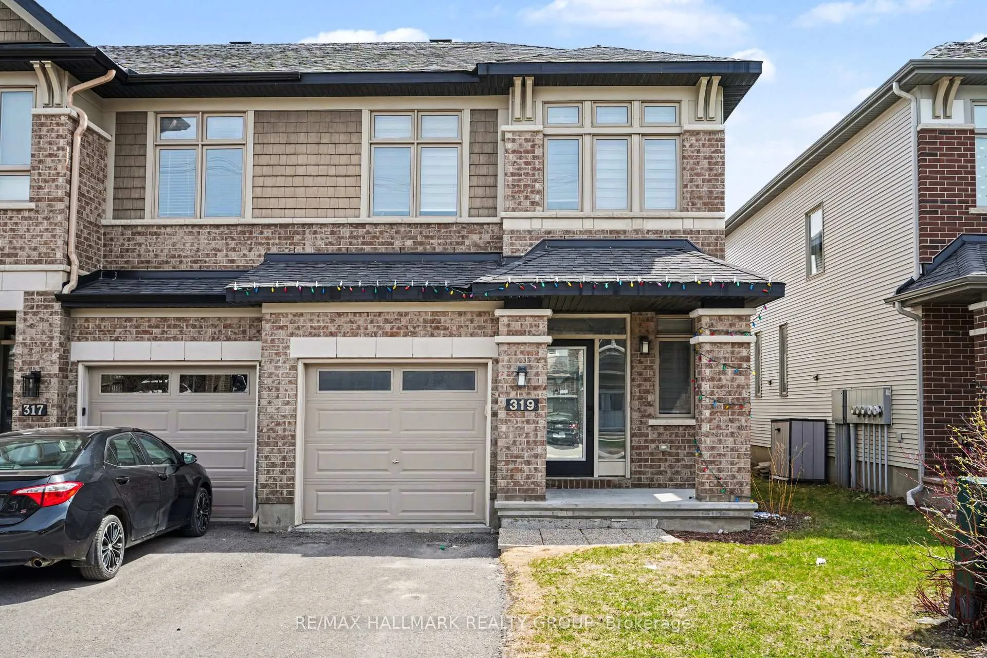 Photo 1 of 319 Livery Street, Ottawa, Kanata - Emerald Meadows/Trailwest — HOMEH