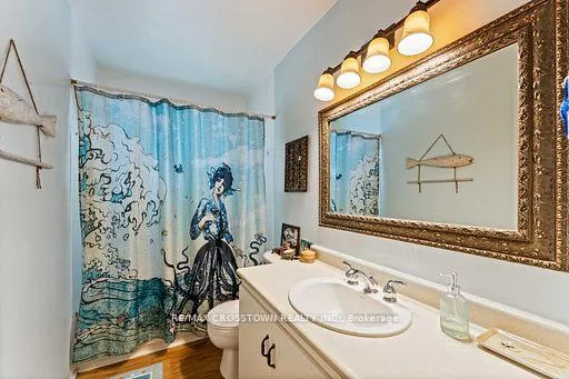 Photo 10 of 55 Davidson Street, Barrie, Wellington — HOMEH