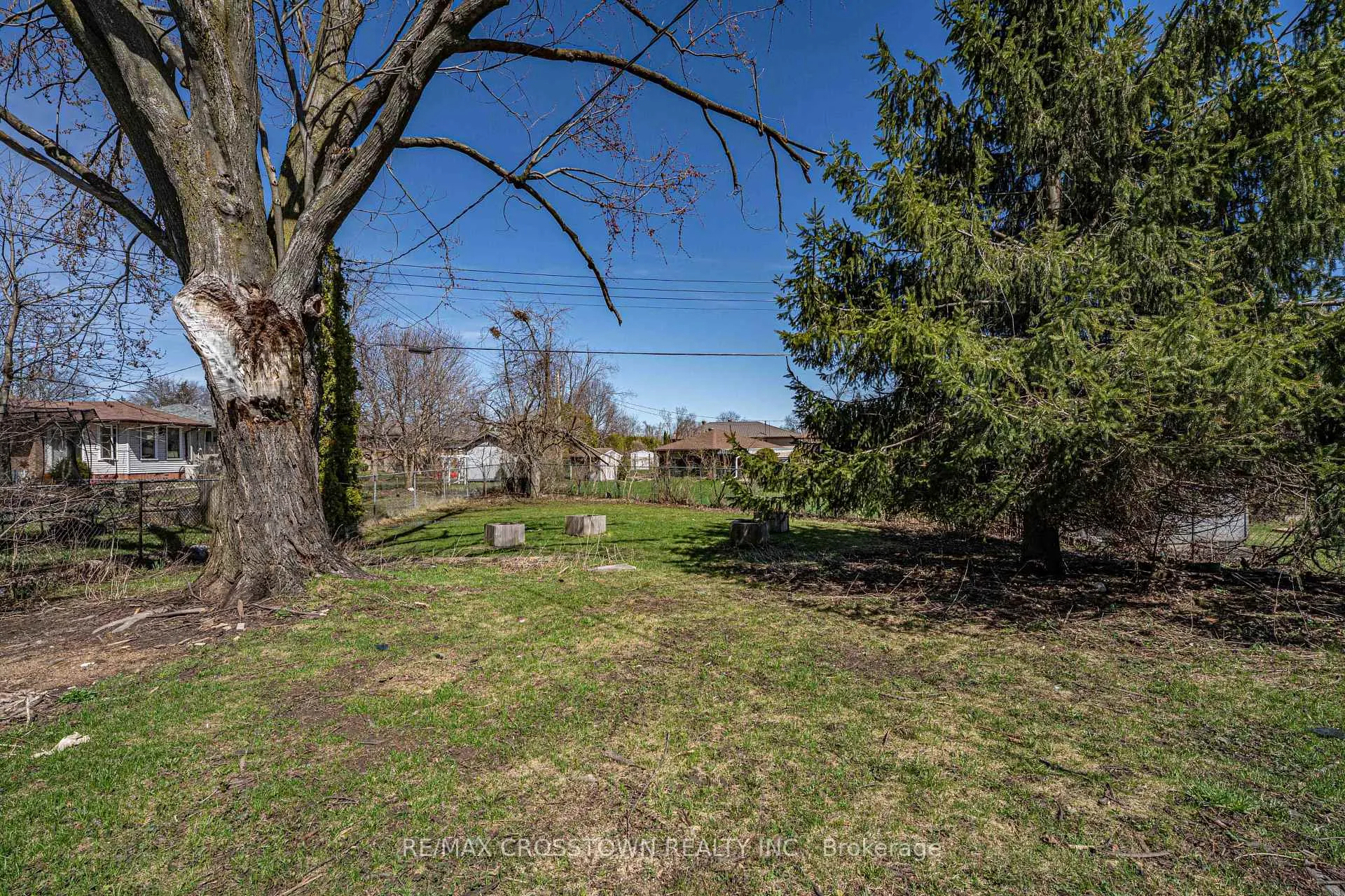 Photo 16 of 55 Davidson Street, Barrie, Wellington — HOMEH