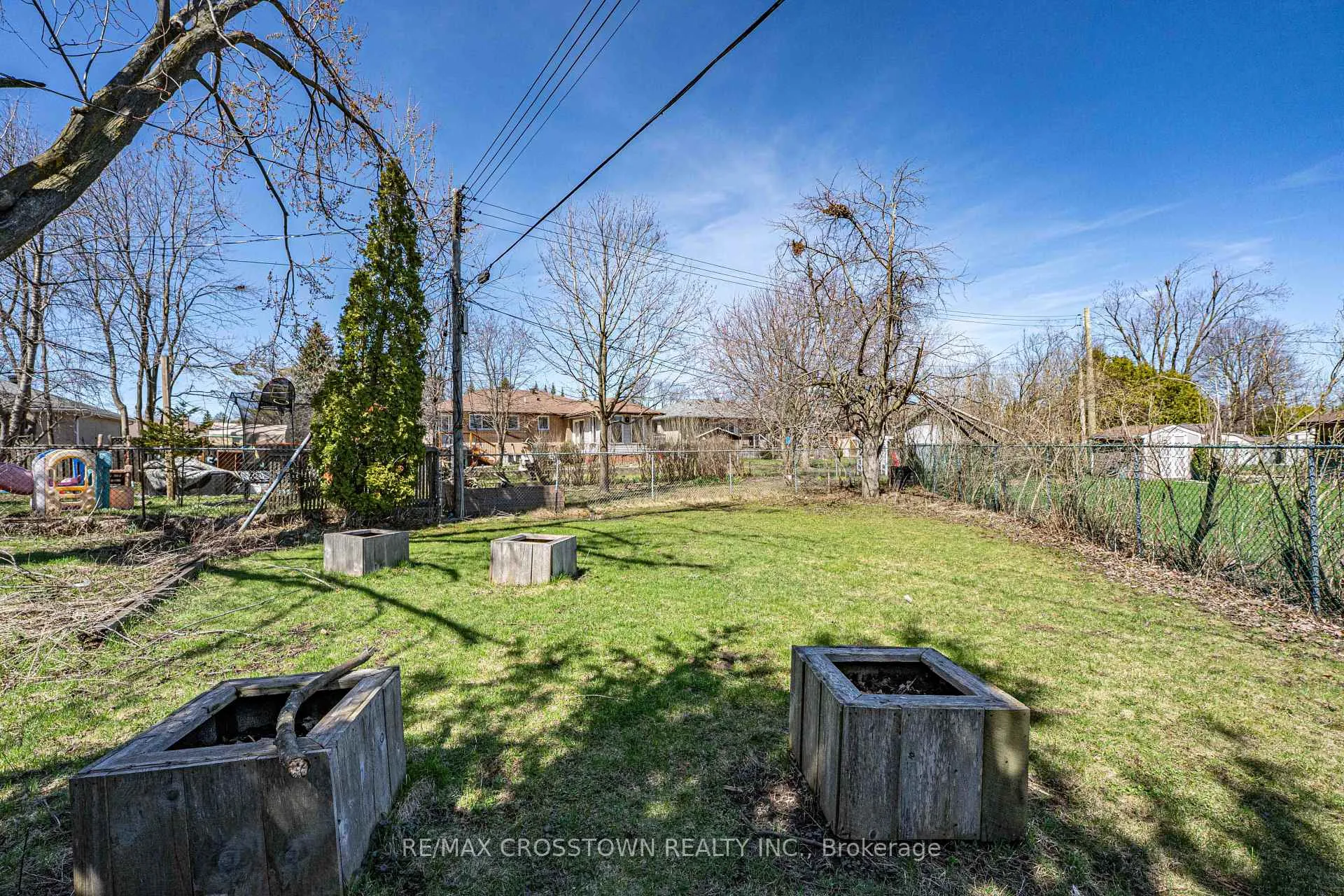 Photo 19 of 55 Davidson Street, Barrie, Wellington — HOMEH