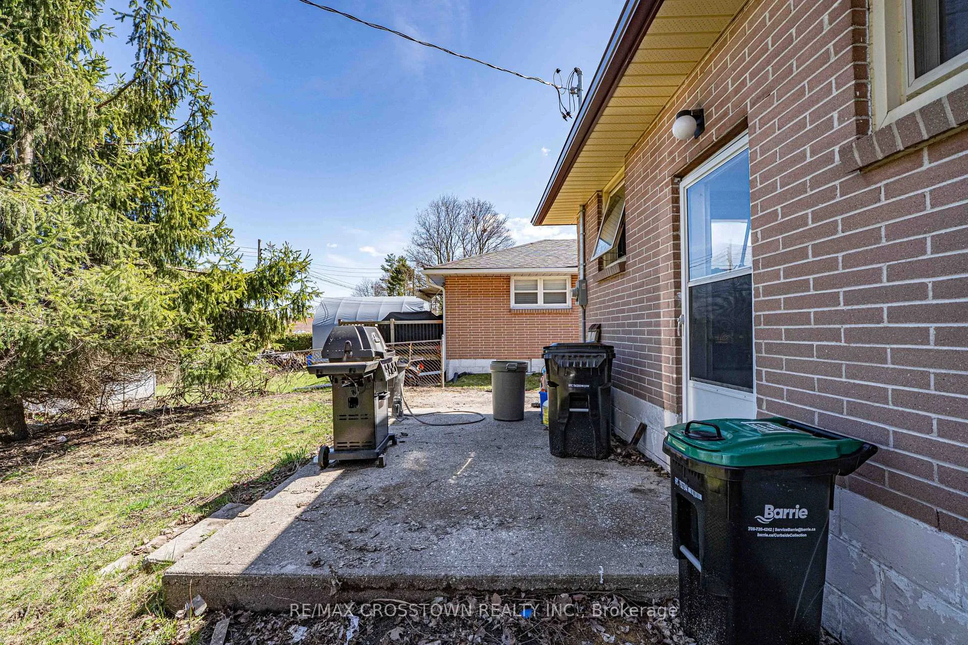 Photo 21 of 55 Davidson Street, Barrie, Wellington — HOMEH
