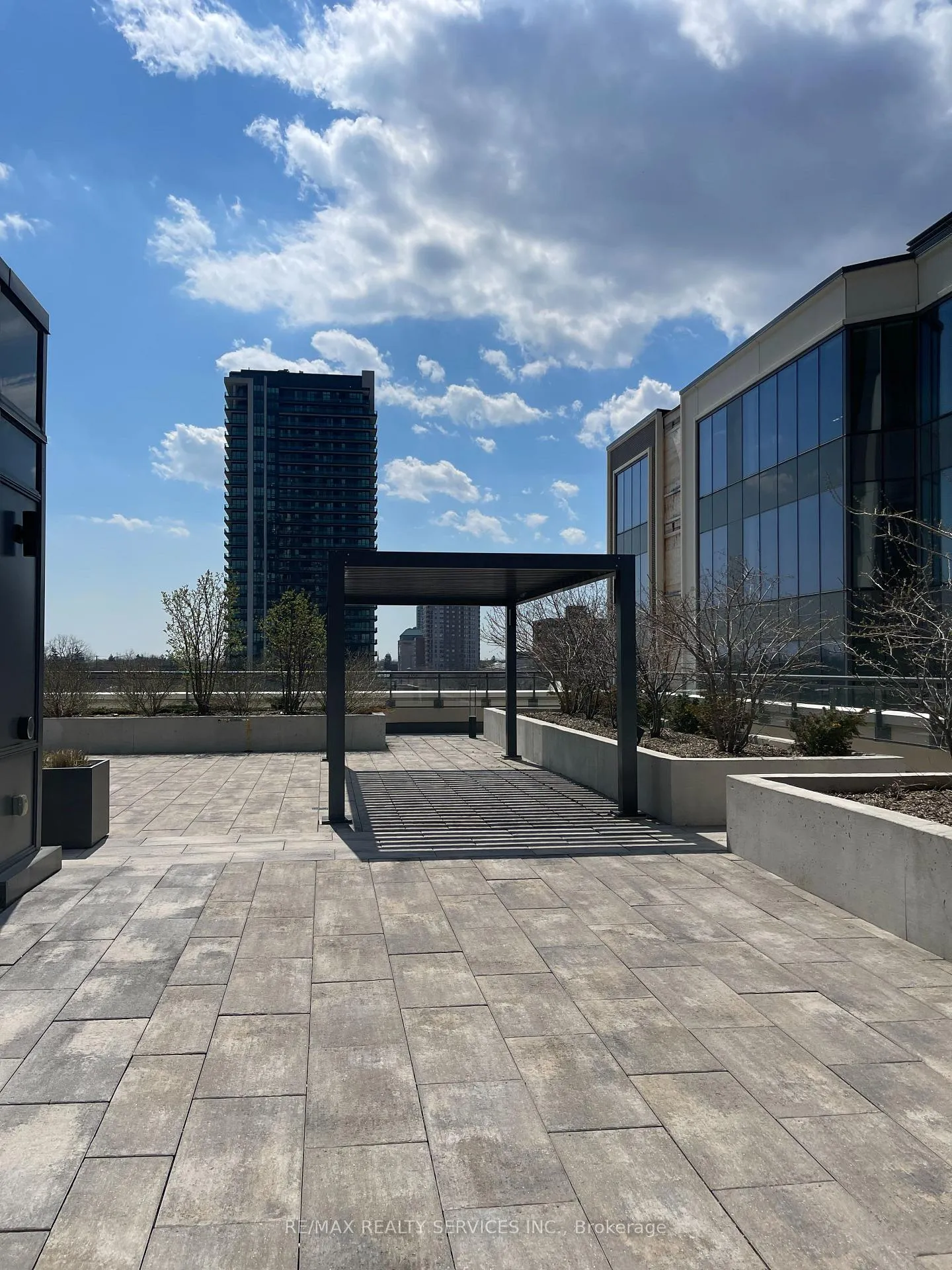 Photo 22 of Unit 203, 15 Lynch Street, Brampton, Queen Street Corridor — HOMEH