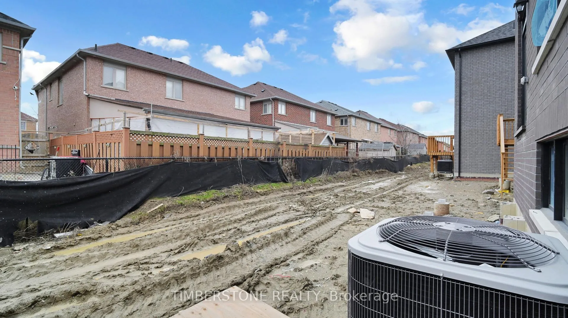 Photo 39 of 37 Raja Street, Brampton, Bram East — HOMEH