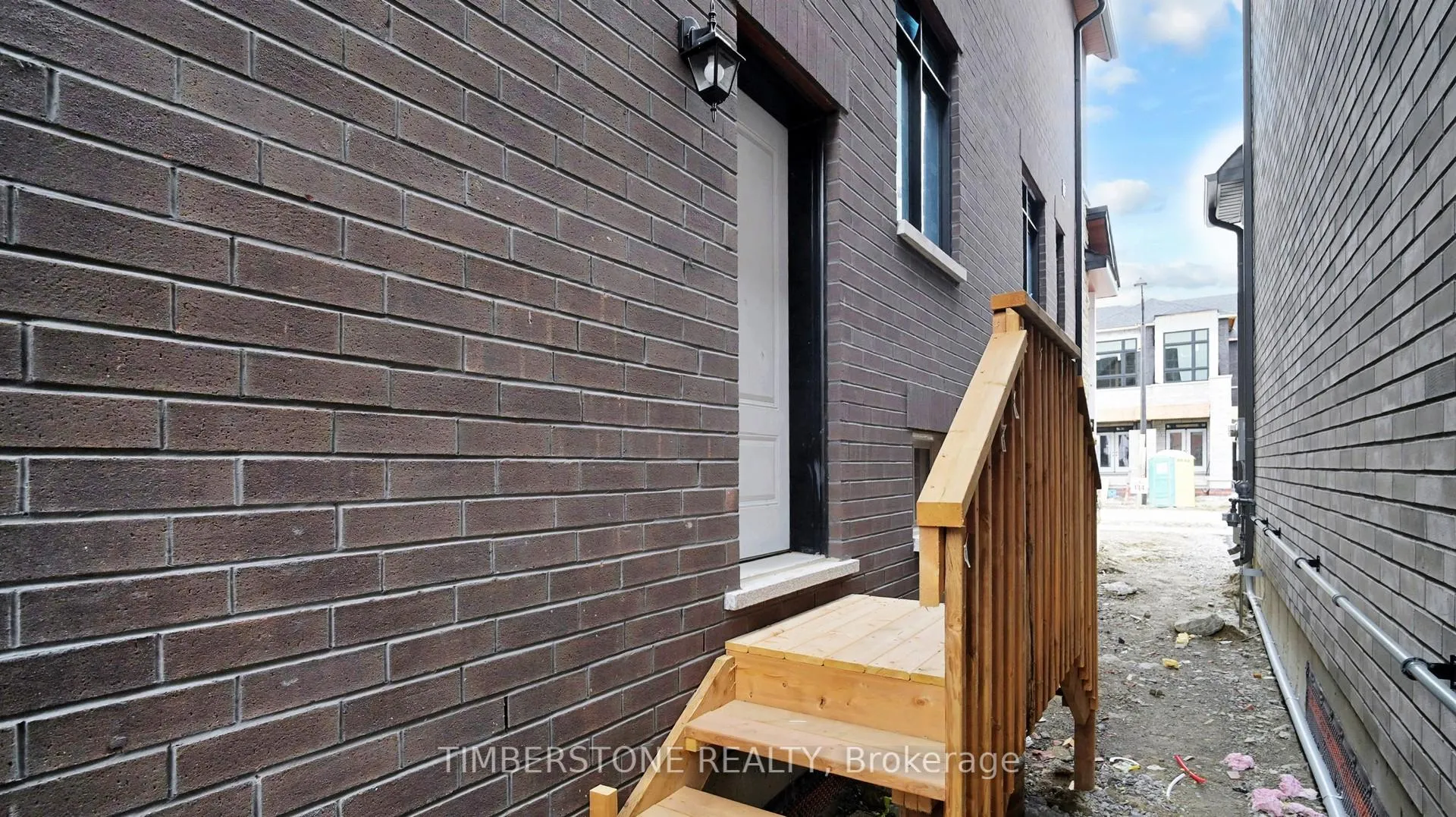 Photo 41 of 37 Raja Street, Brampton, Bram East — HOMEH