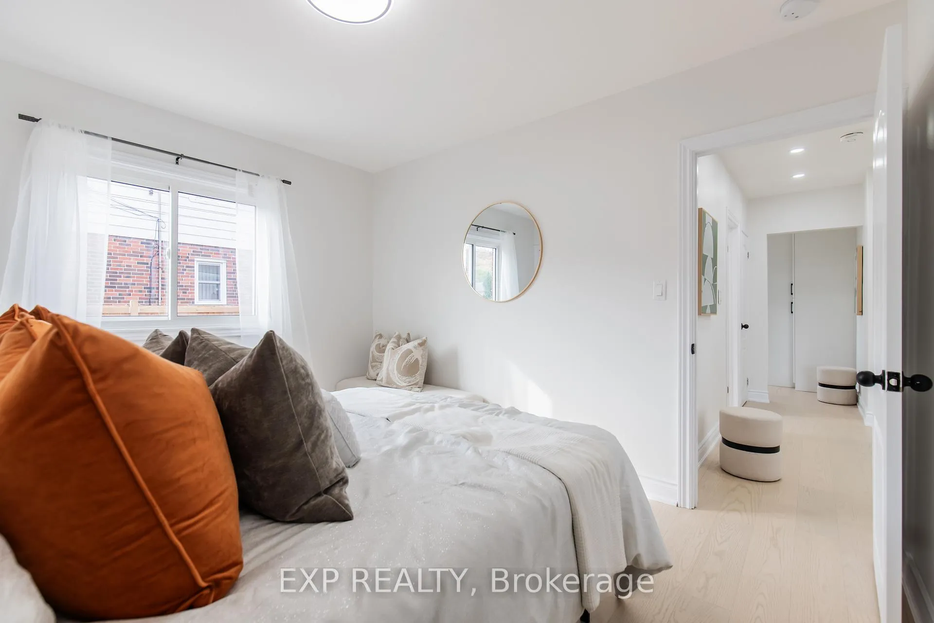 Photo 14 of Unit Main, 46 Upper Walker Avenue, Hamilton, Stoney Creek — HOMEH