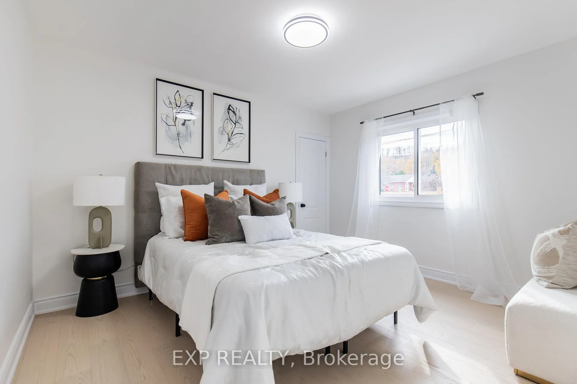 Photo 16 of Unit Main, 46 Upper Walker Avenue, Hamilton, Stoney Creek — HOMEH