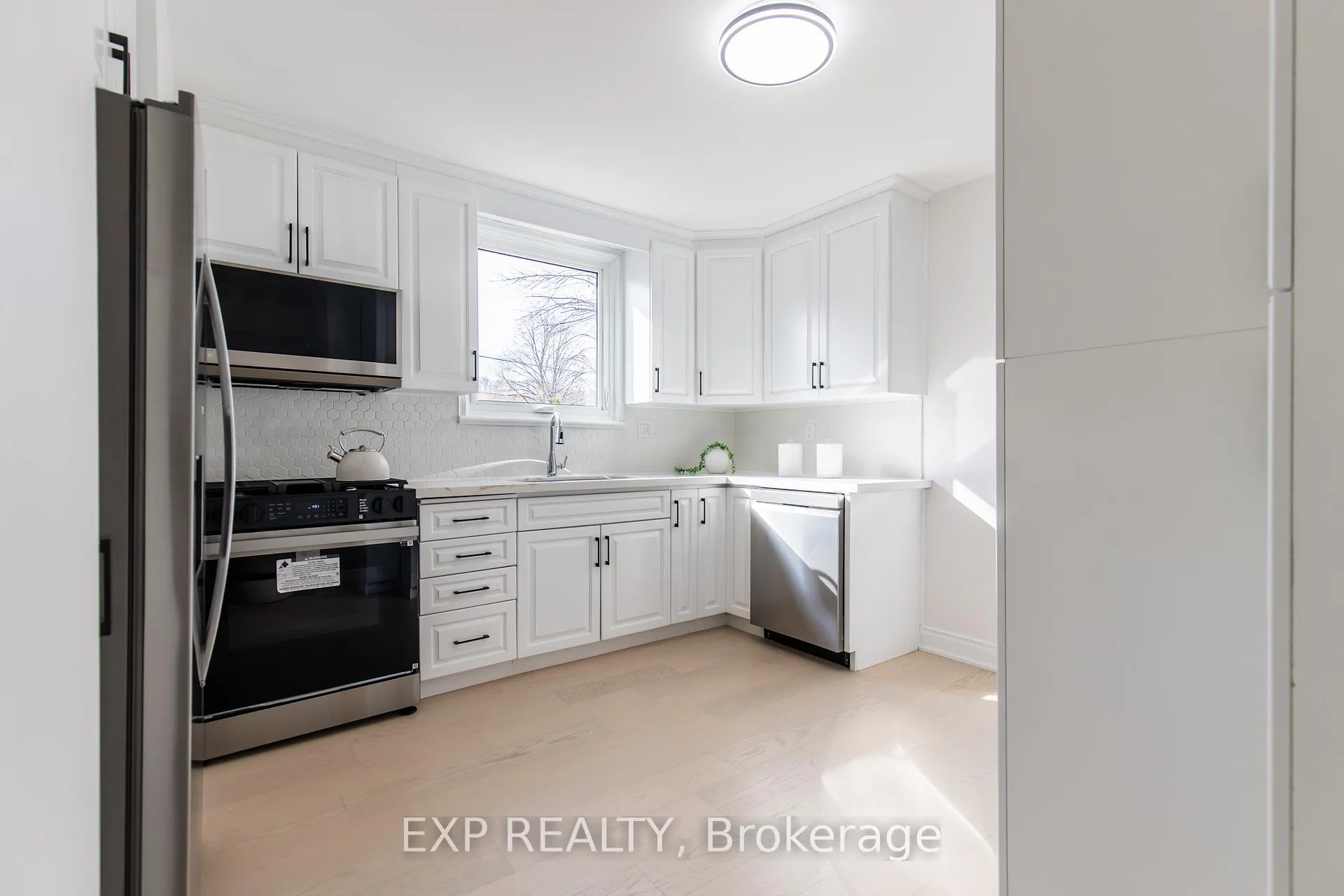 Photo 24 of Unit Main, 46 Upper Walker Avenue, Hamilton, Stoney Creek — HOMEH
