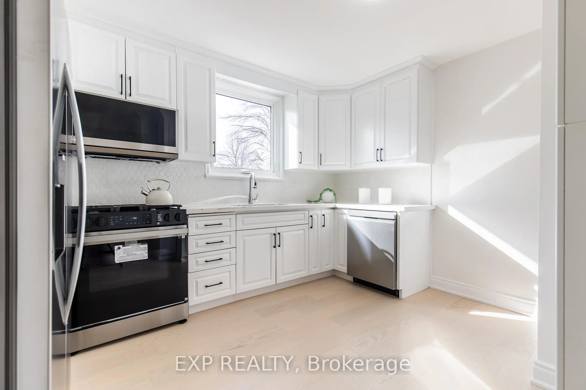 Photo 25 of Unit Main, 46 Upper Walker Avenue, Hamilton, Stoney Creek — HOMEH