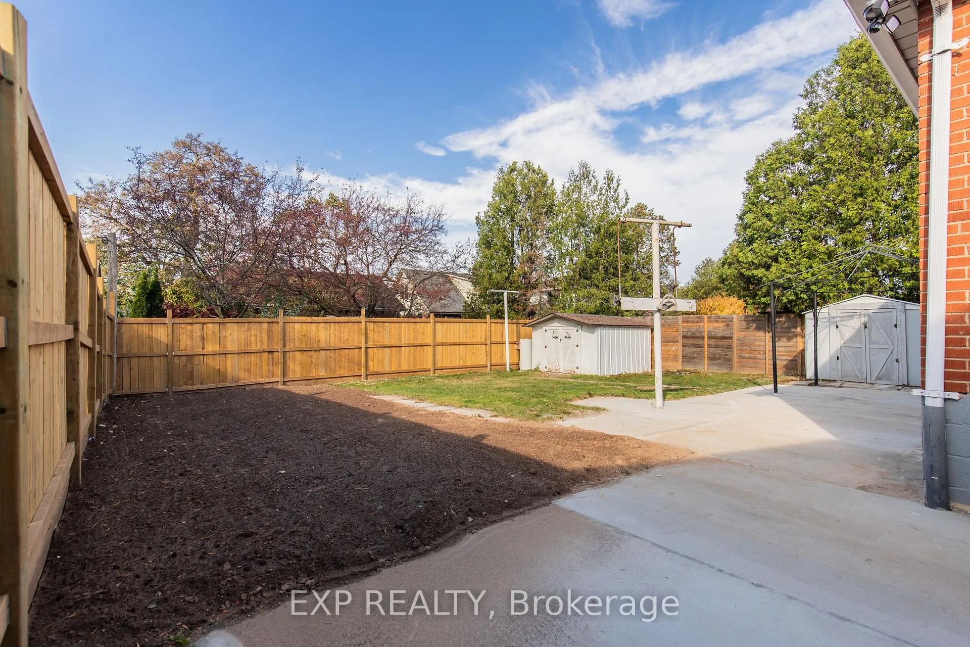 Photo 35 of Unit Main, 46 Upper Walker Avenue, Hamilton, Stoney Creek — HOMEH