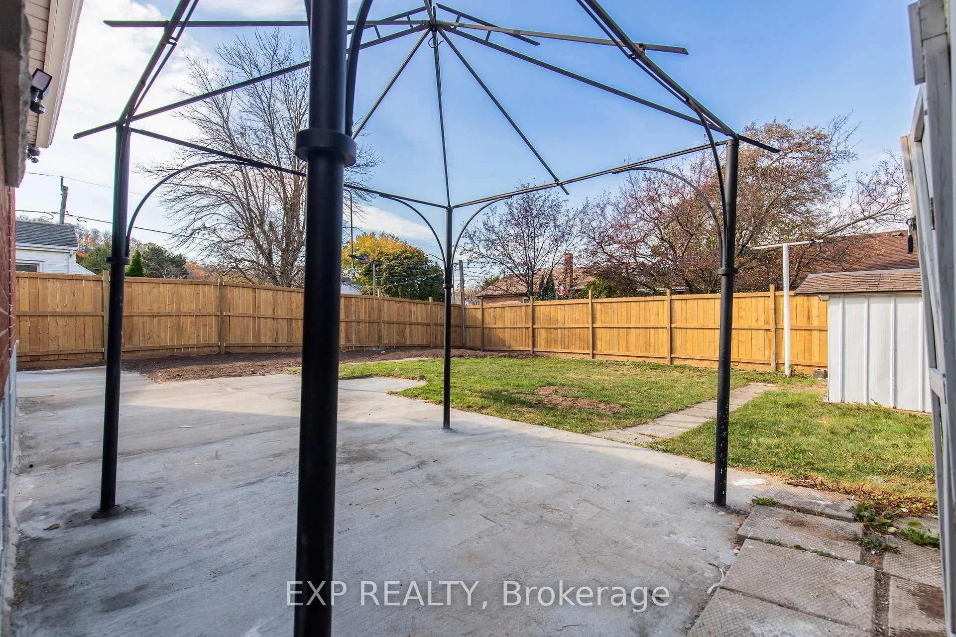 Photo 37 of Unit Main, 46 Upper Walker Avenue, Hamilton, Stoney Creek — HOMEH