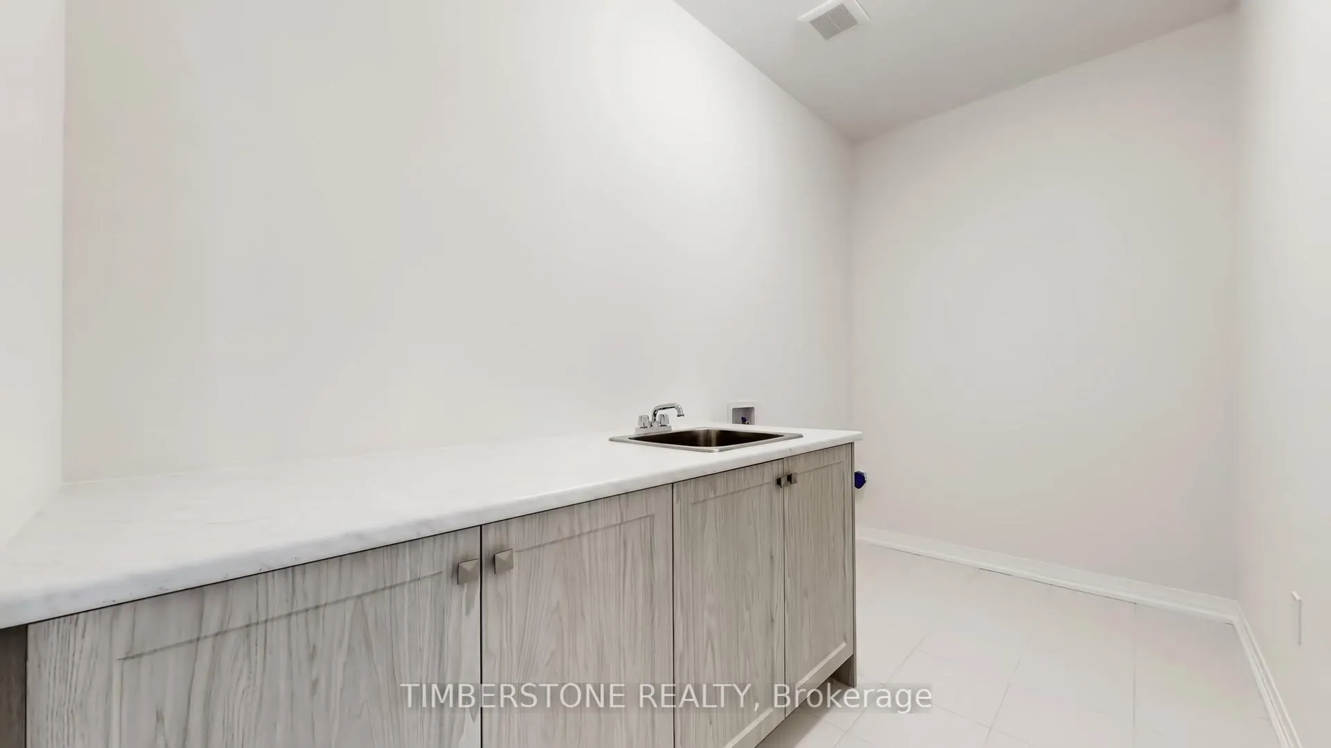 Photo 36 of 12 Aveena Road, Brampton, Bram East — HOMEH