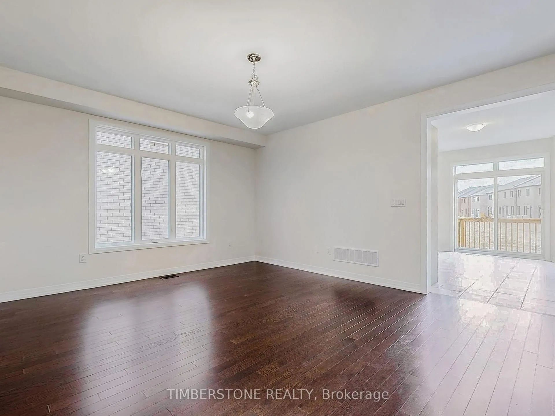 Photo 5 of 163 Thorndale Road, Brampton, Bram East — HOMEH