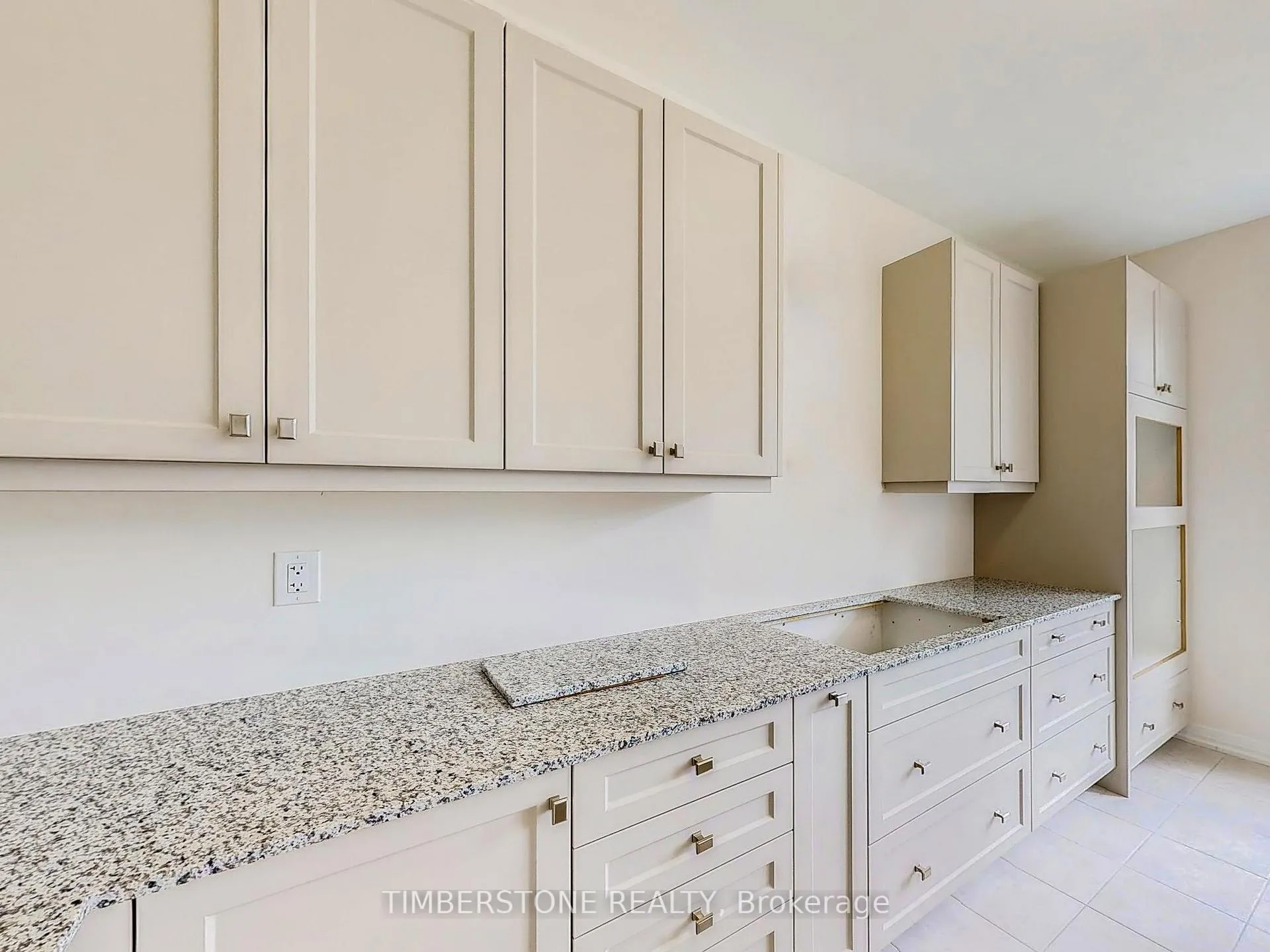 Photo 14 of 163 Thorndale Road, Brampton, Bram East — HOMEH