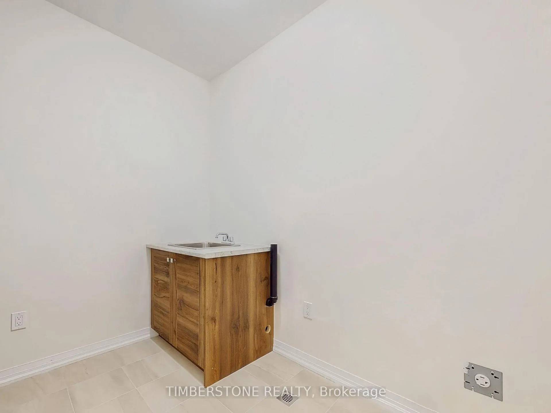 Photo 39 of 163 Thorndale Road, Brampton, Bram East — HOMEH