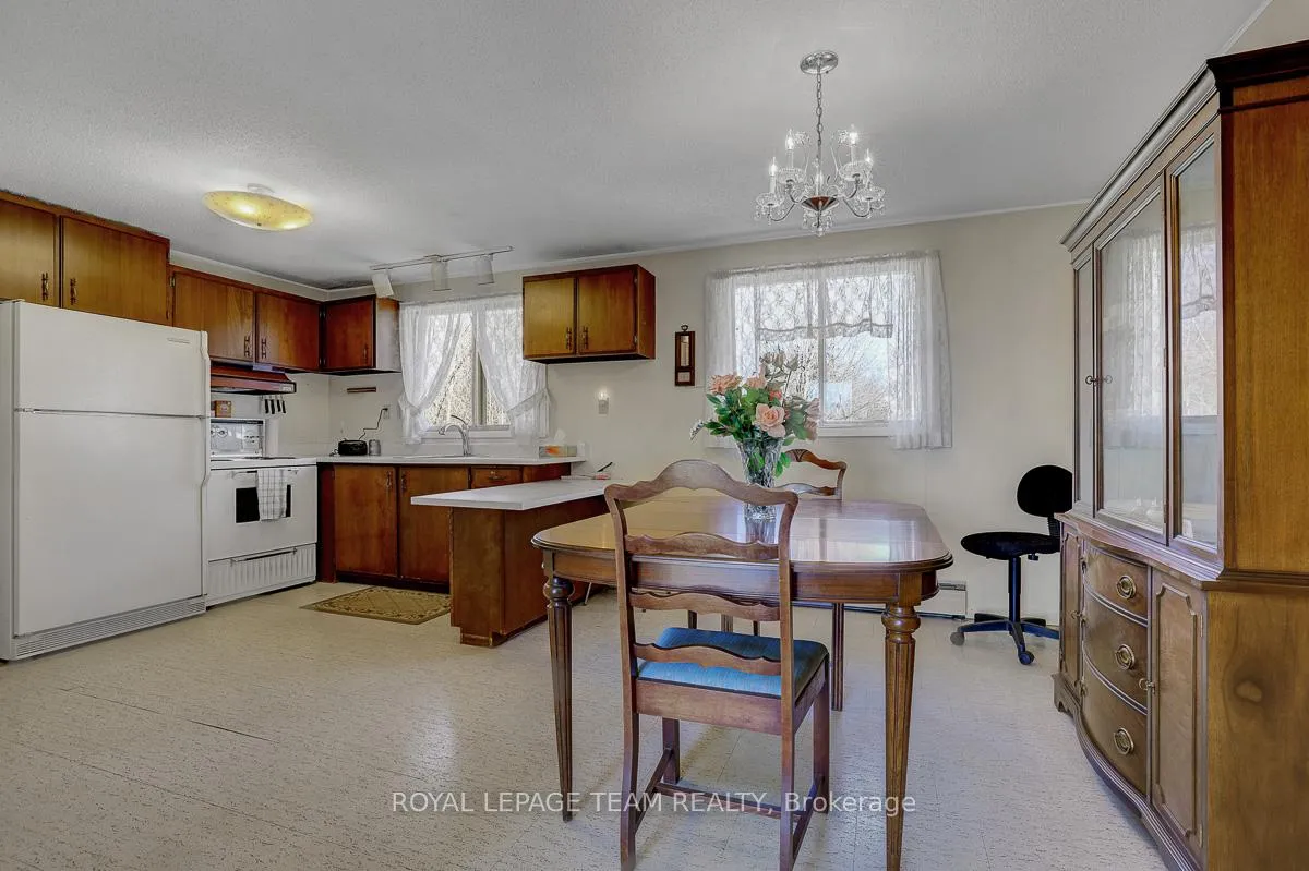 Photo 6 of 5523 Mitch Owens Road, Ottawa, Manotick South to Roger Stevens — HOMEH