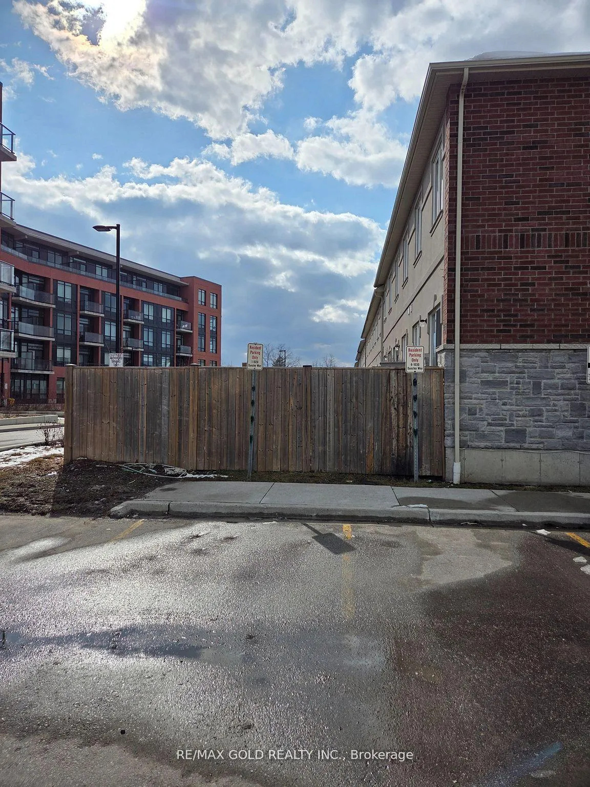 Photo 33 of Unit 06, 1030 Dunsley Way, Whitby, Pringle Creek — HOMEH