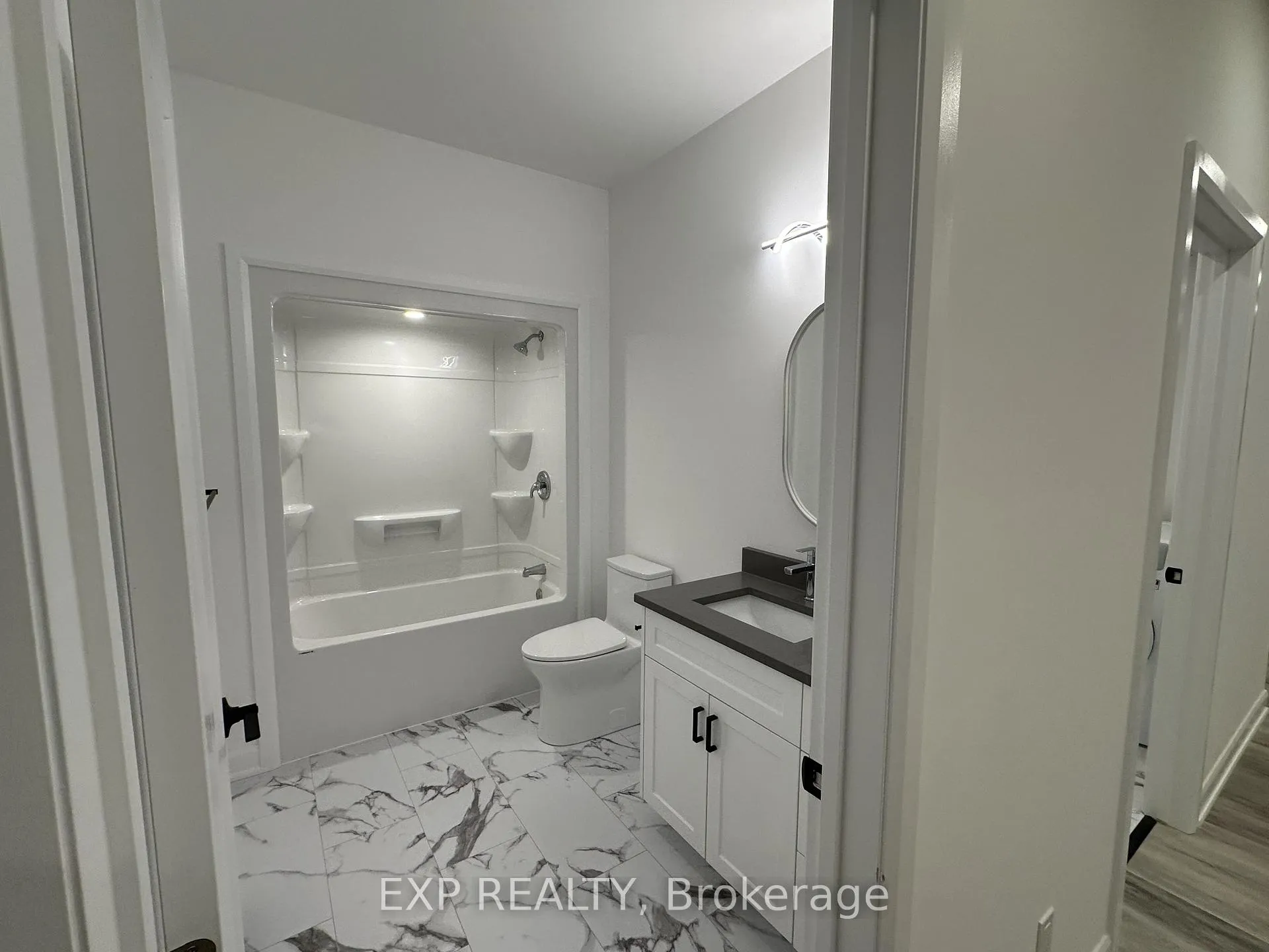 Photo 5 of Unit A, 293 Flat Rapids Road, McNab/Braeside, Mcnab/Braeside Twps — HOMEH