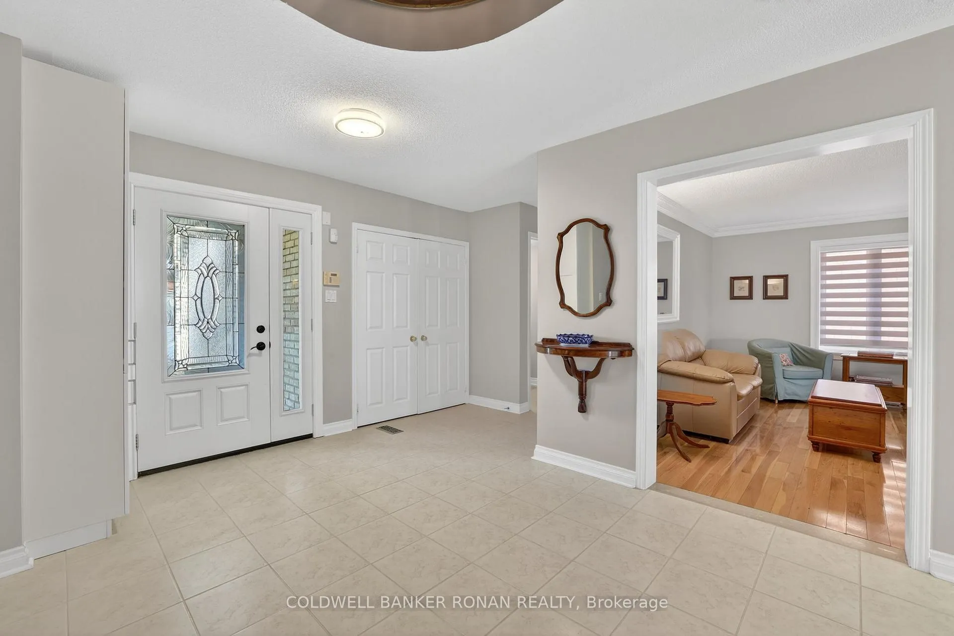 Photo 4 of 240 Howard Crescent, Orangeville — HOMEH