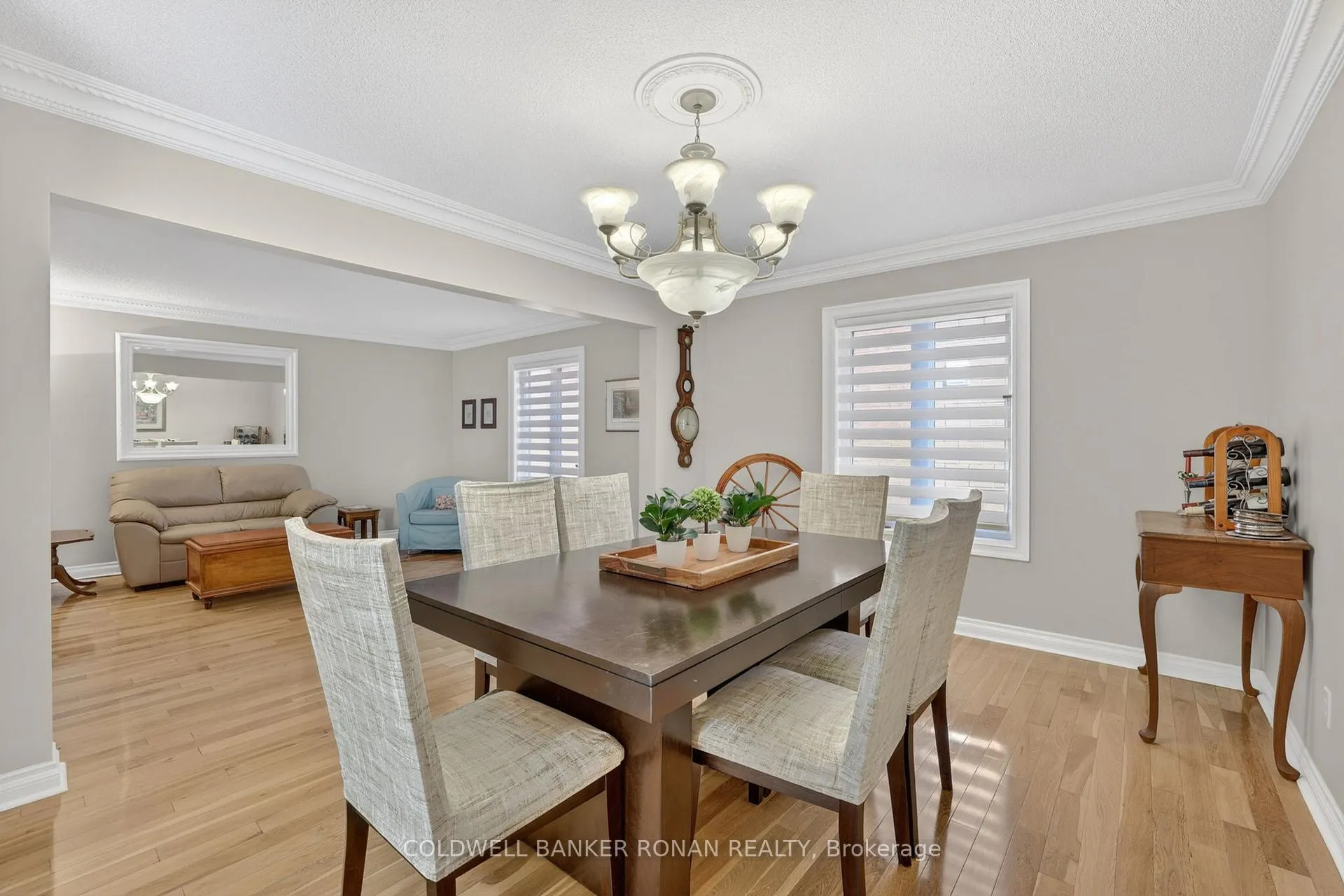 Photo 9 of 240 Howard Crescent, Orangeville — HOMEH