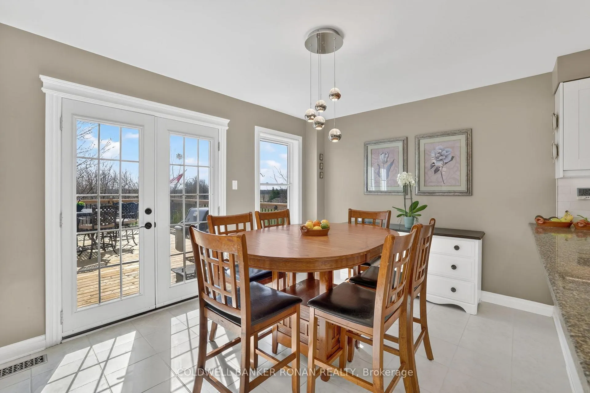 Photo 12 of 240 Howard Crescent, Orangeville — HOMEH