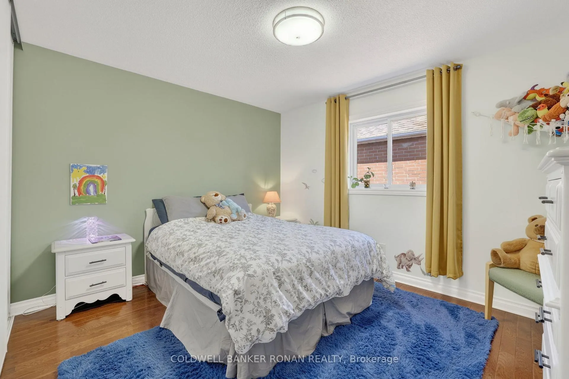 Photo 21 of 240 Howard Crescent, Orangeville — HOMEH
