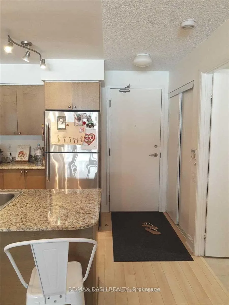 Photo 2 of Unit 1009, 2191 Yonge Street, Toronto, Mount Pleasant East — HOMEH
