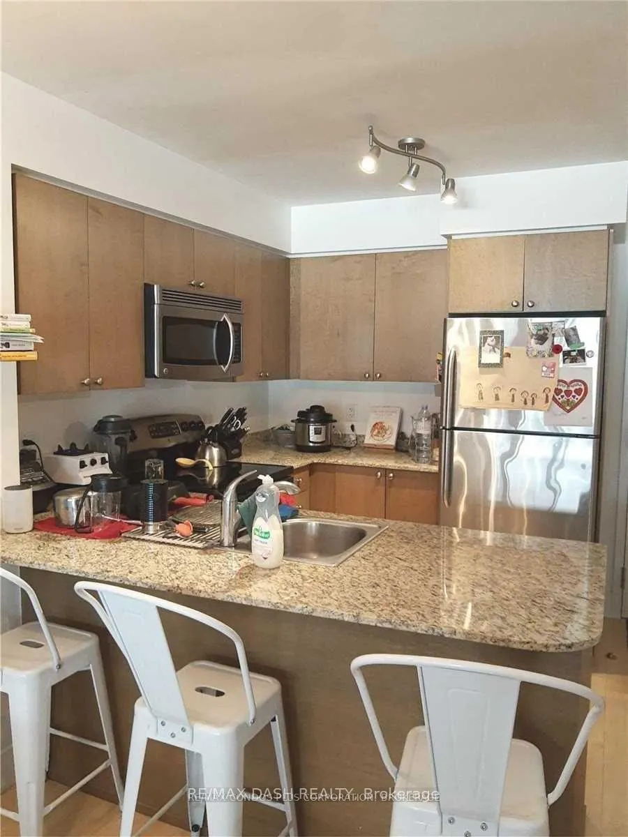 Photo 4 of Unit 1009, 2191 Yonge Street, Toronto, Mount Pleasant East — HOMEH