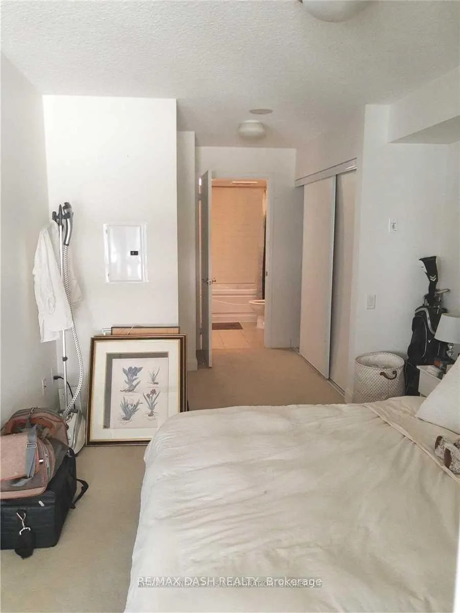 Photo 7 of Unit 1009, 2191 Yonge Street, Toronto, Mount Pleasant East — HOMEH