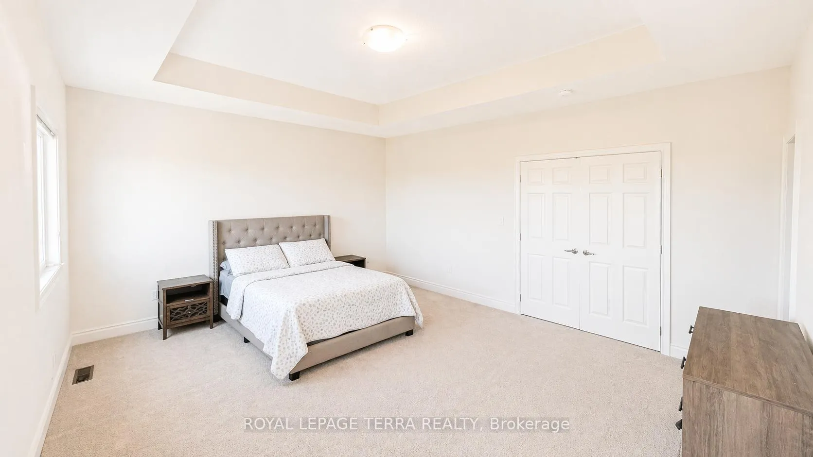 Photo 41 of 144 Bloomfield Crescent, Cambridge — HOMEH