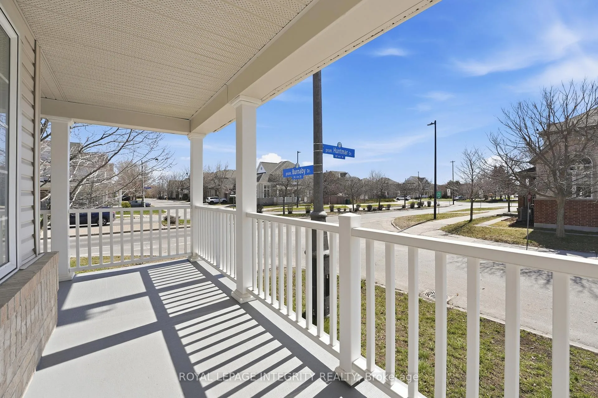 Photo 4 of 200 Burnaby Drive, Ottawa, Stittsville (North) — HOMEH
