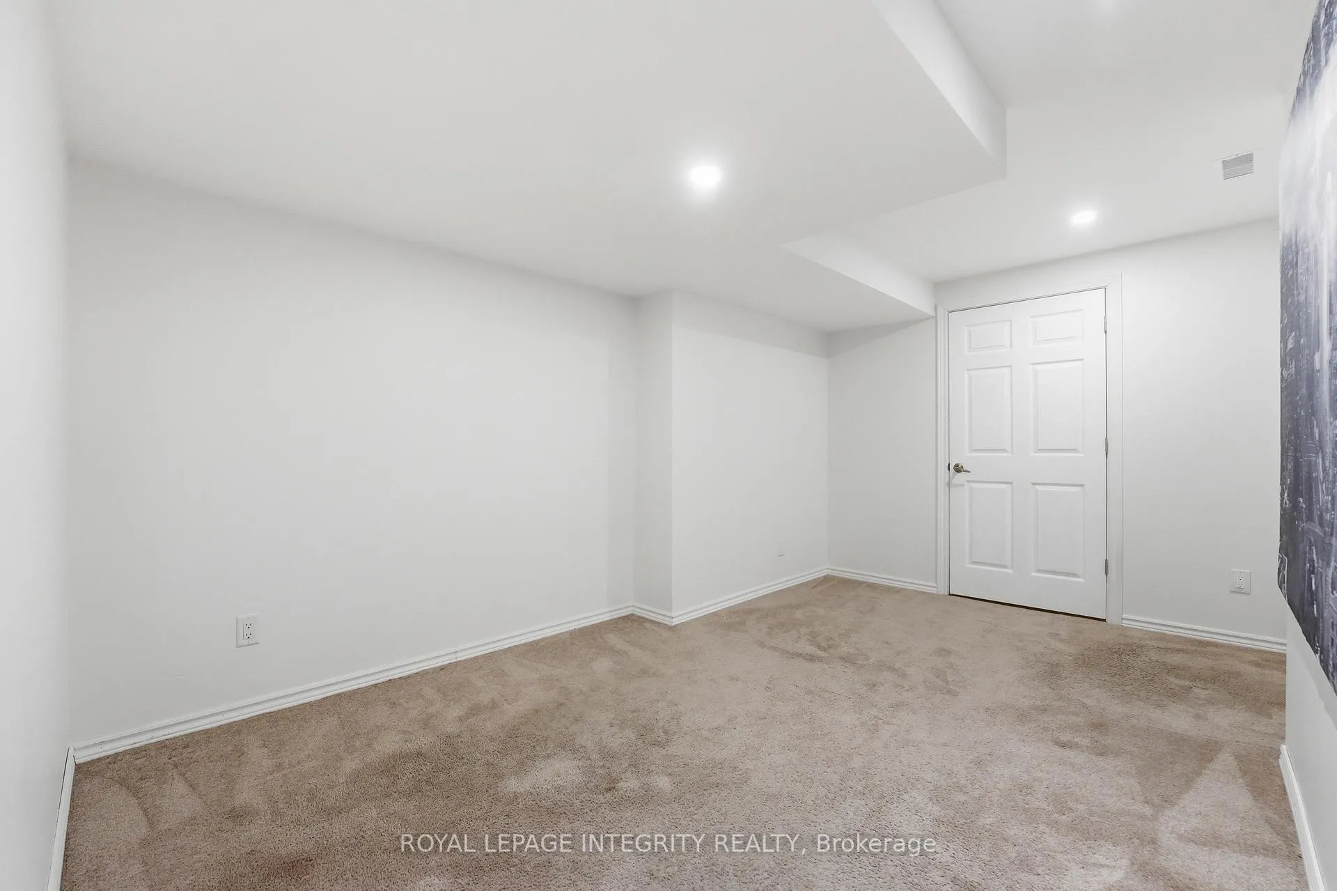 Photo 36 of 200 Burnaby Drive, Ottawa, Stittsville (North) — HOMEH