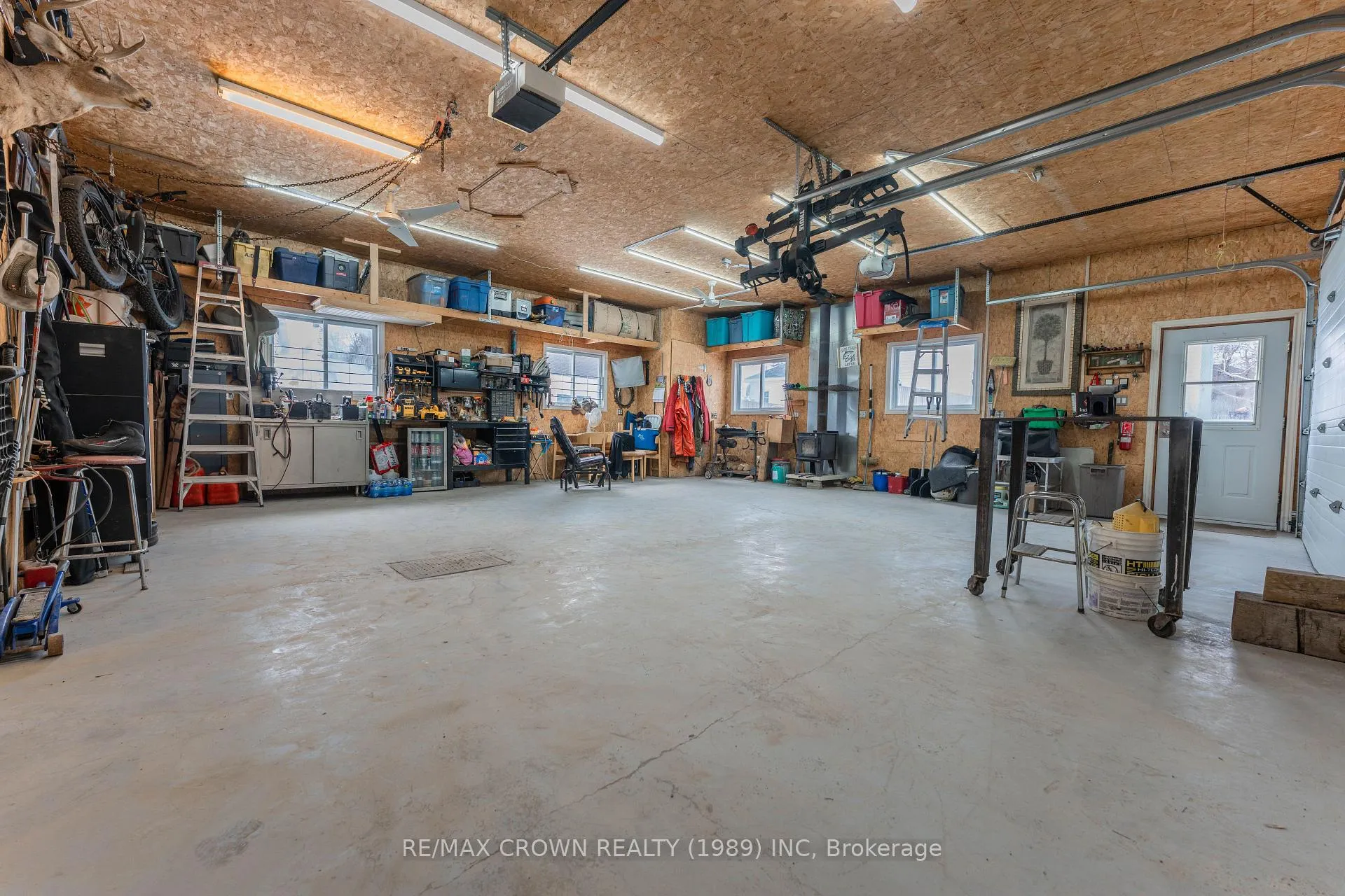 Photo 4 of 20 Victoria Street, Kapuskasing — HOMEH