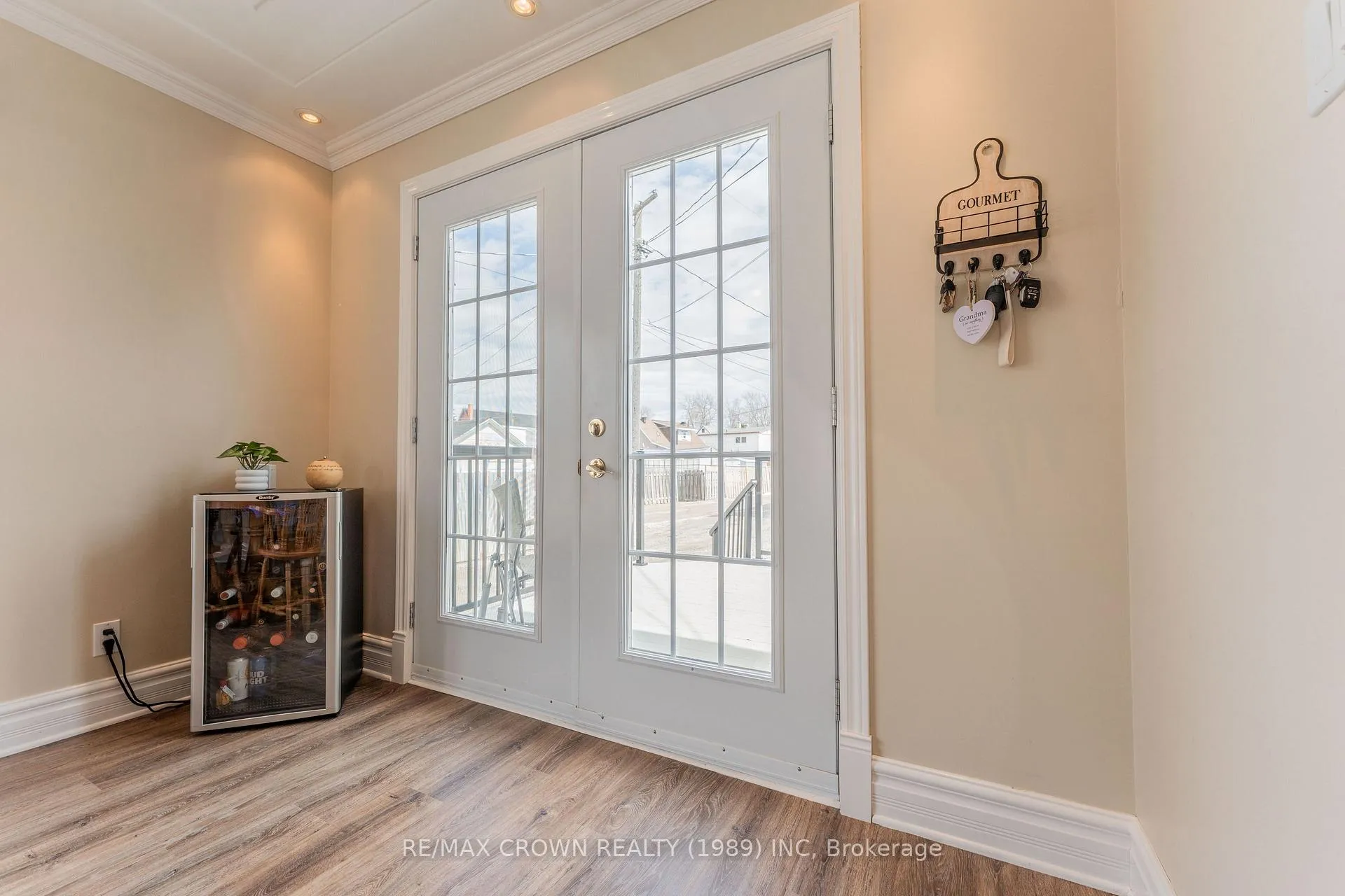 Photo 15 of 20 Victoria Street, Kapuskasing — HOMEH