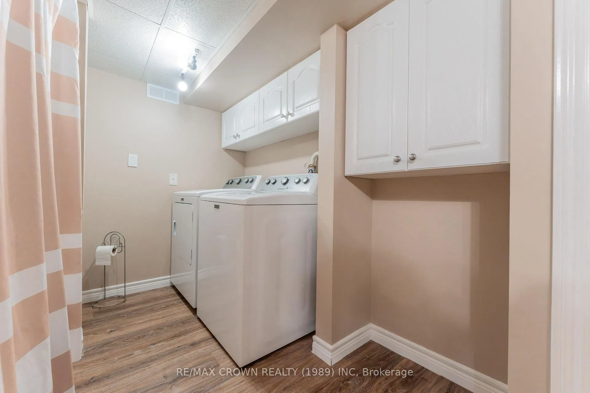 Photo 37 of 20 Victoria Street, Kapuskasing — HOMEH