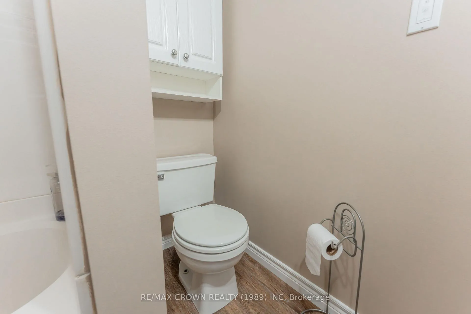 Photo 38 of 20 Victoria Street, Kapuskasing — HOMEH