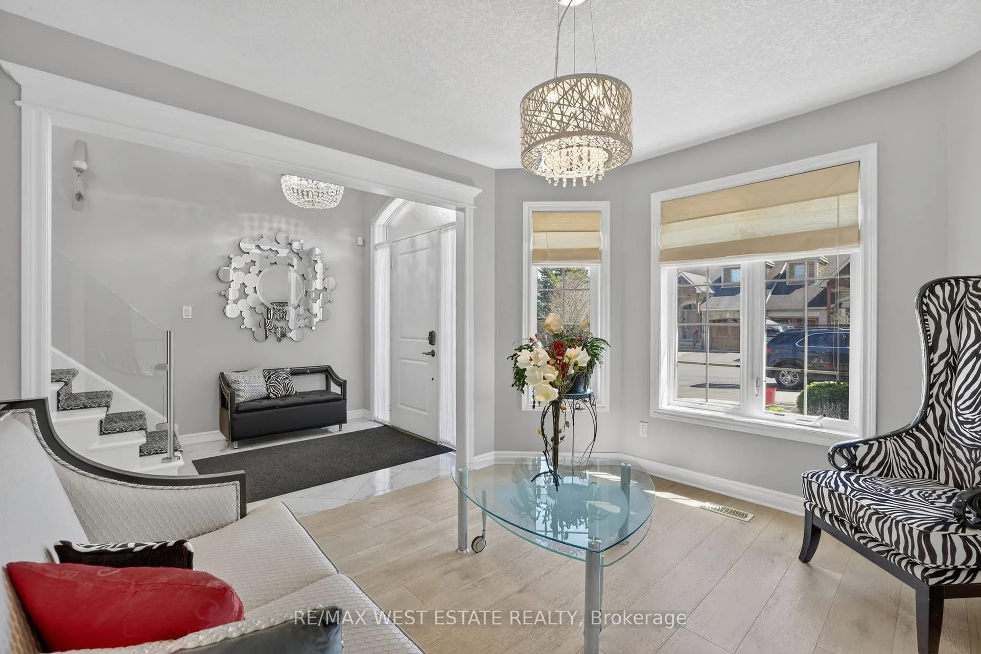 Photo 9 of Unit 5, 10 Zimmerman Drive, Caledon, Rural Caledon — HOMEH