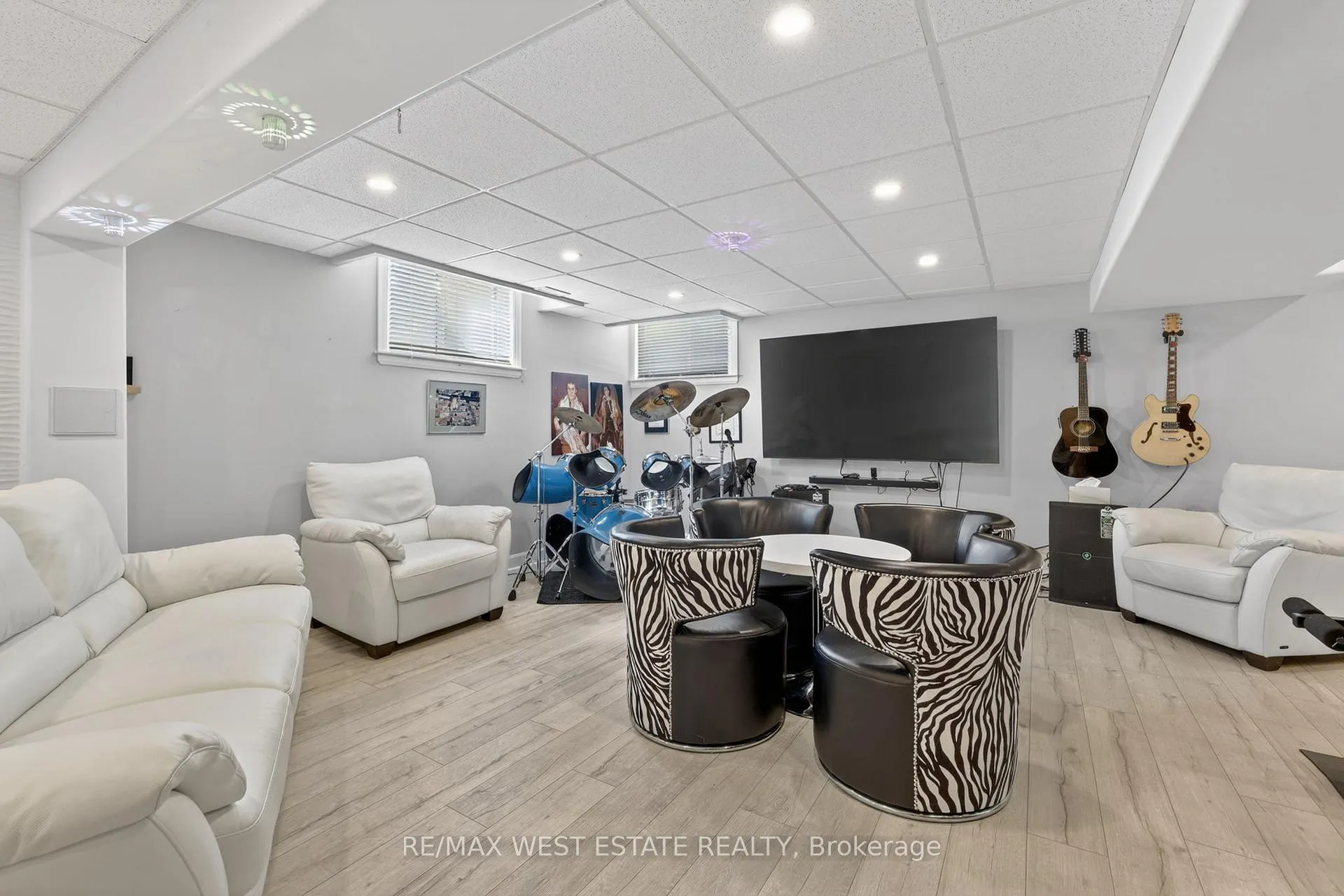 Photo 43 of Unit 5, 10 Zimmerman Drive, Caledon, Rural Caledon — HOMEH