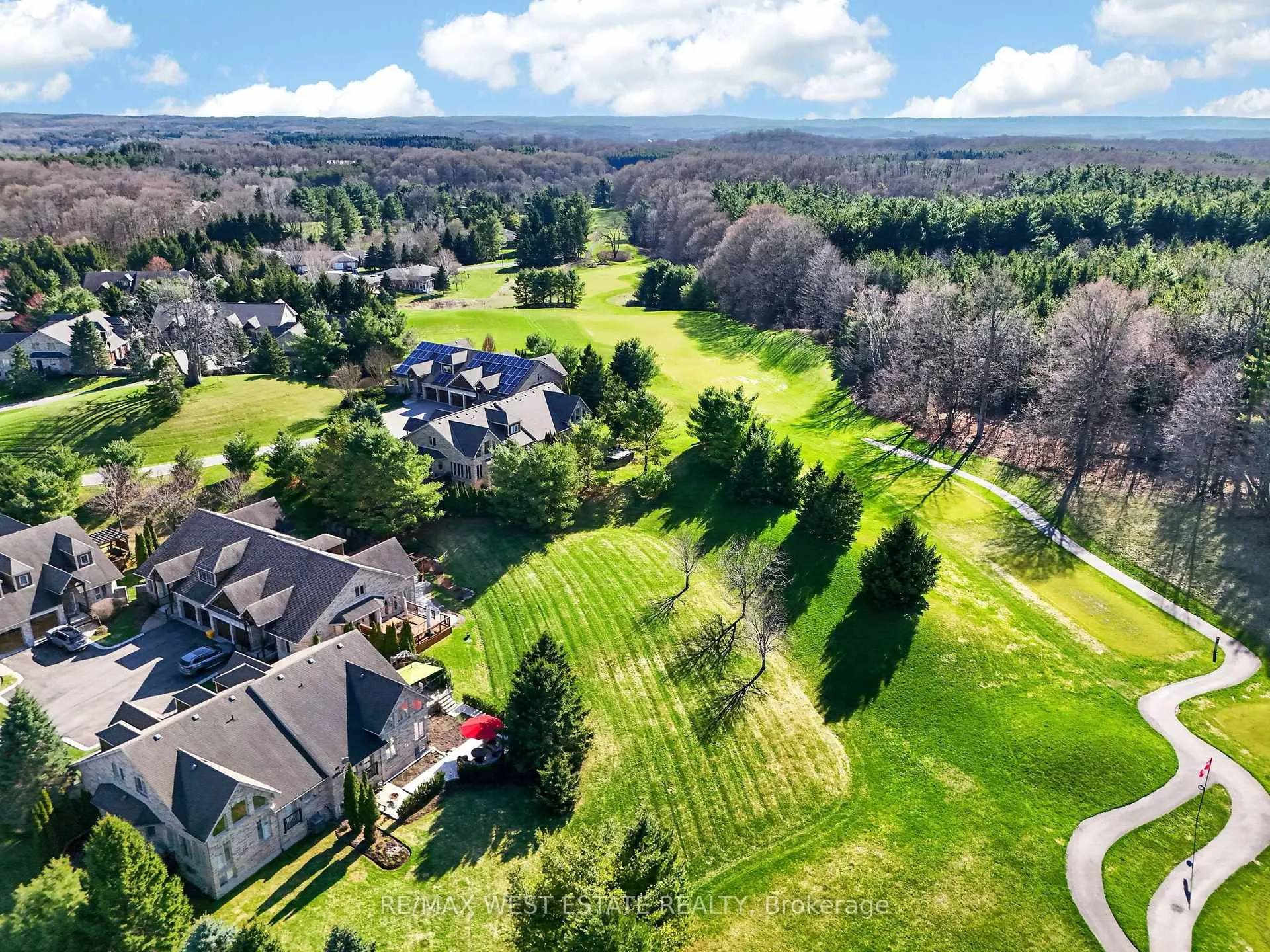 Photo 61 of Unit 5, 10 Zimmerman Drive, Caledon, Rural Caledon — HOMEH