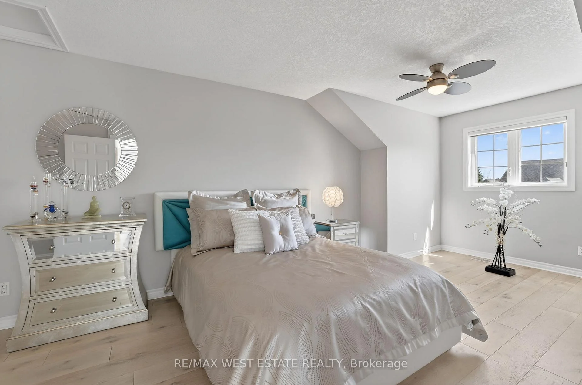 Photo 26 of Unit 5, 10 Zimmerman Drive, Caledon, Rural Caledon — HOMEH