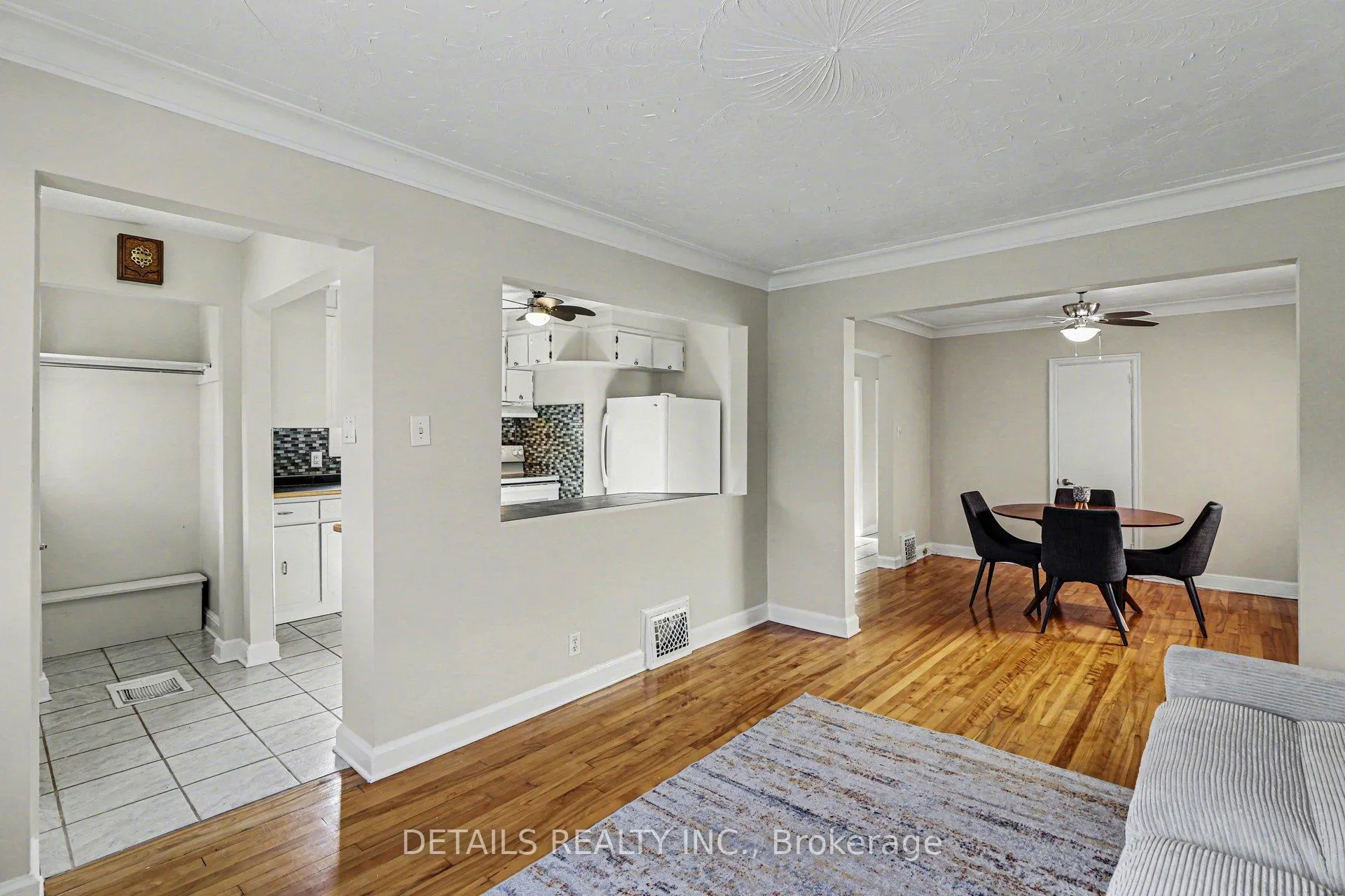 Photo 10 of 189 Gladu Street, Ottawa, Vanier — HOMEH