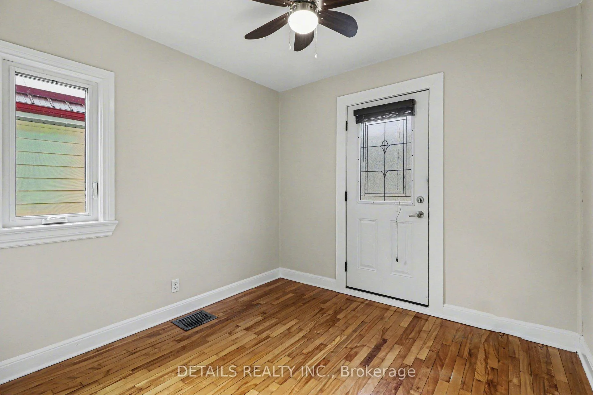 Photo 15 of 189 Gladu Street, Ottawa, Vanier — HOMEH