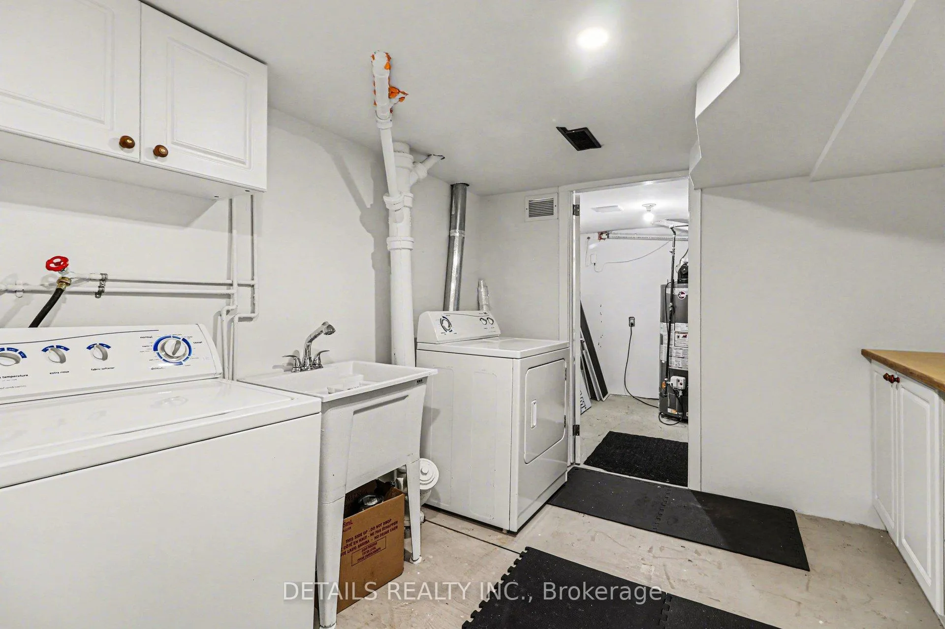 Photo 26 of 189 Gladu Street, Ottawa, Vanier — HOMEH