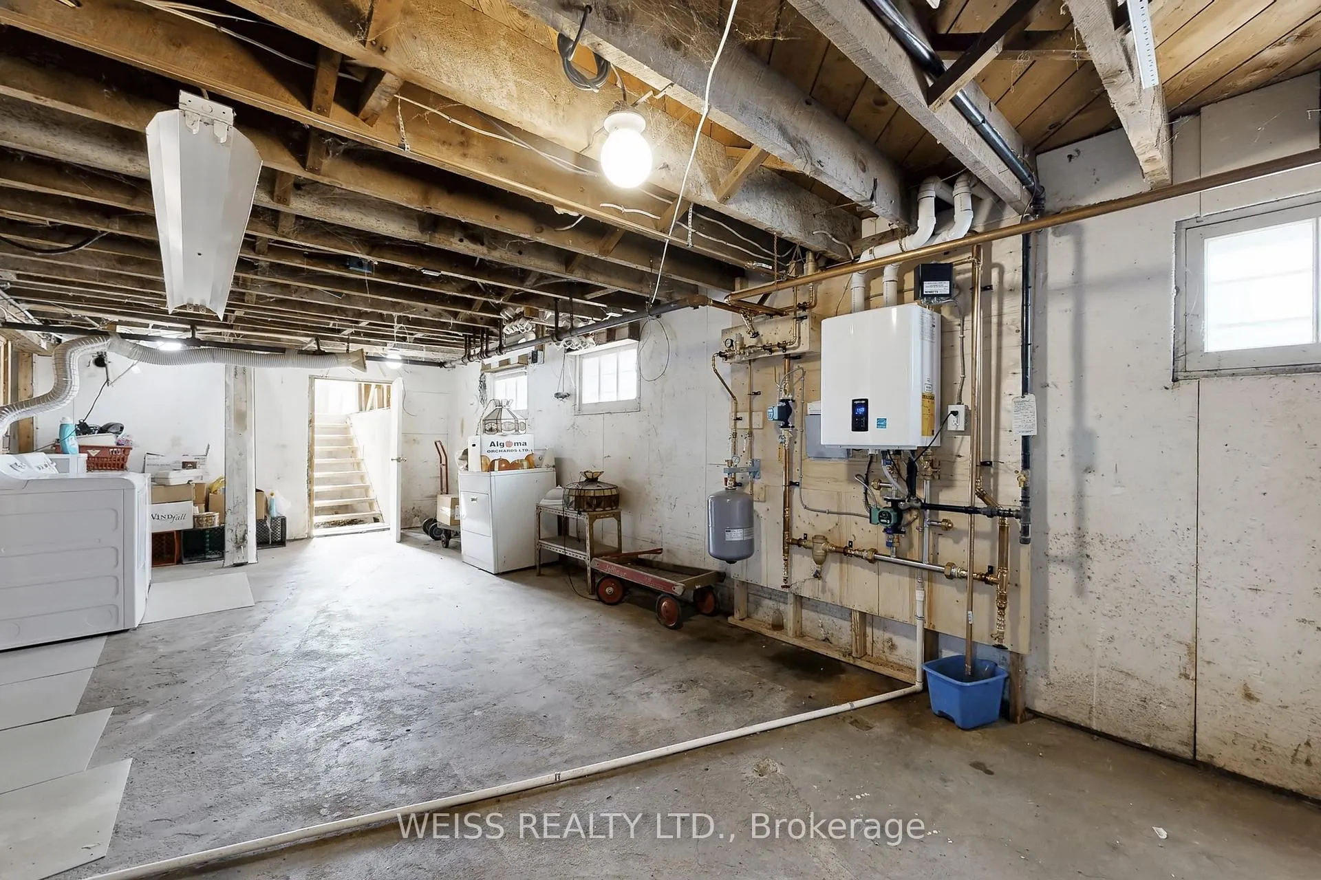 Photo 26 of 261 Wolsely Street, Peterborough, Northcrest Ward 5 — HOMEH